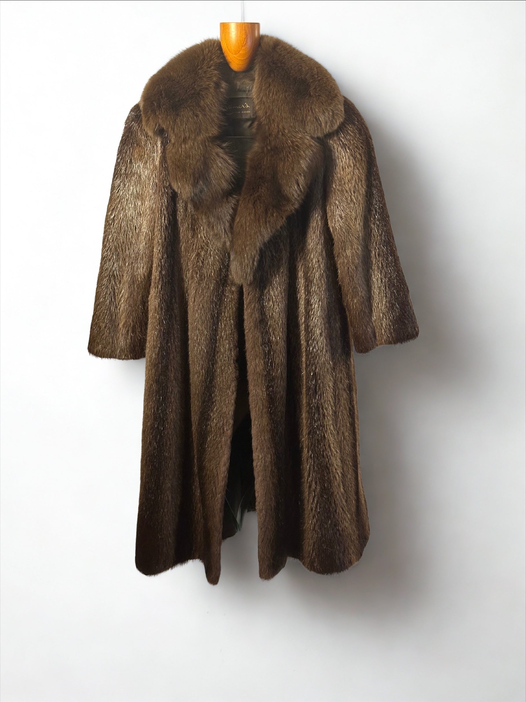 Dark Brown Beaver Fur