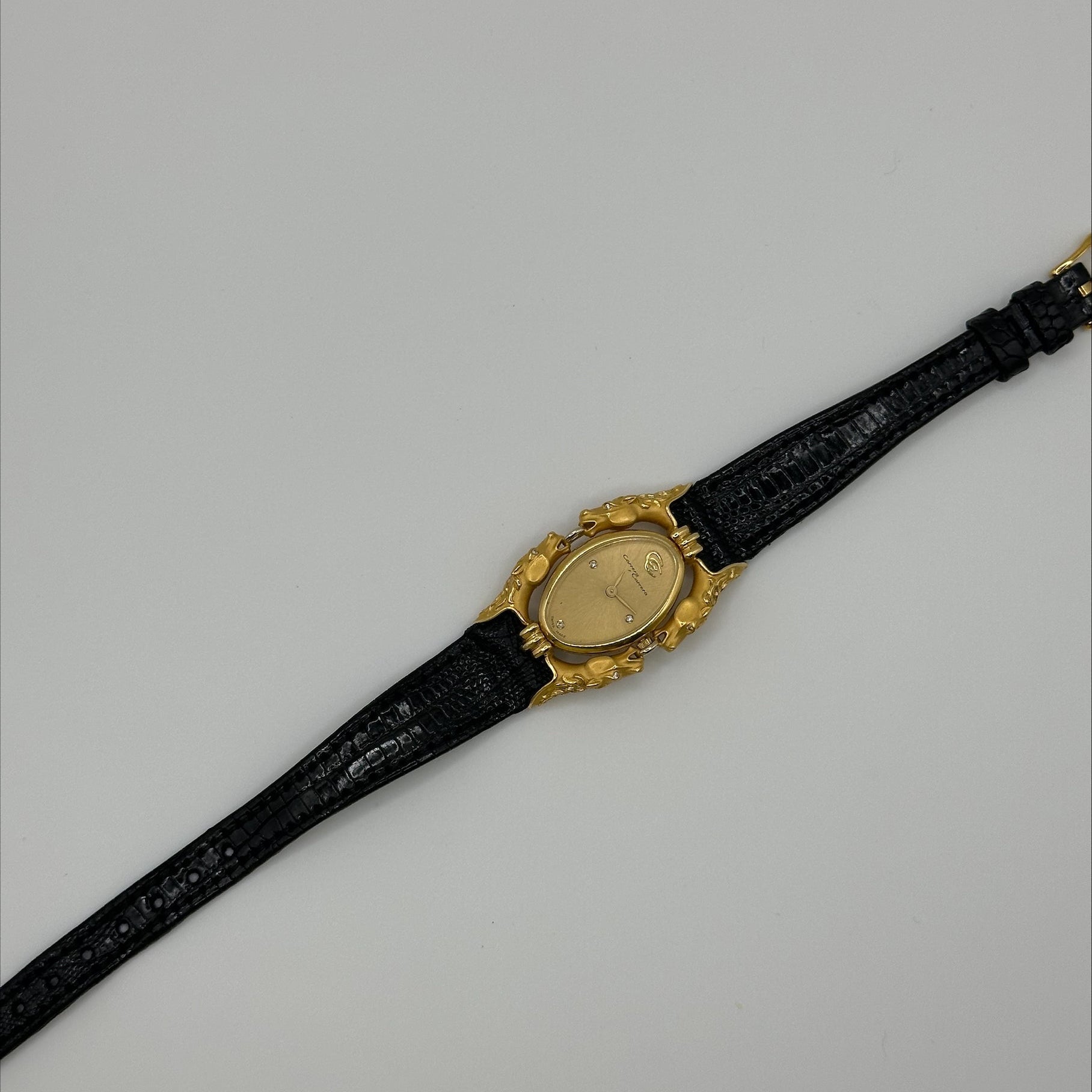 18k Yellow Gold Carrera y Carrera