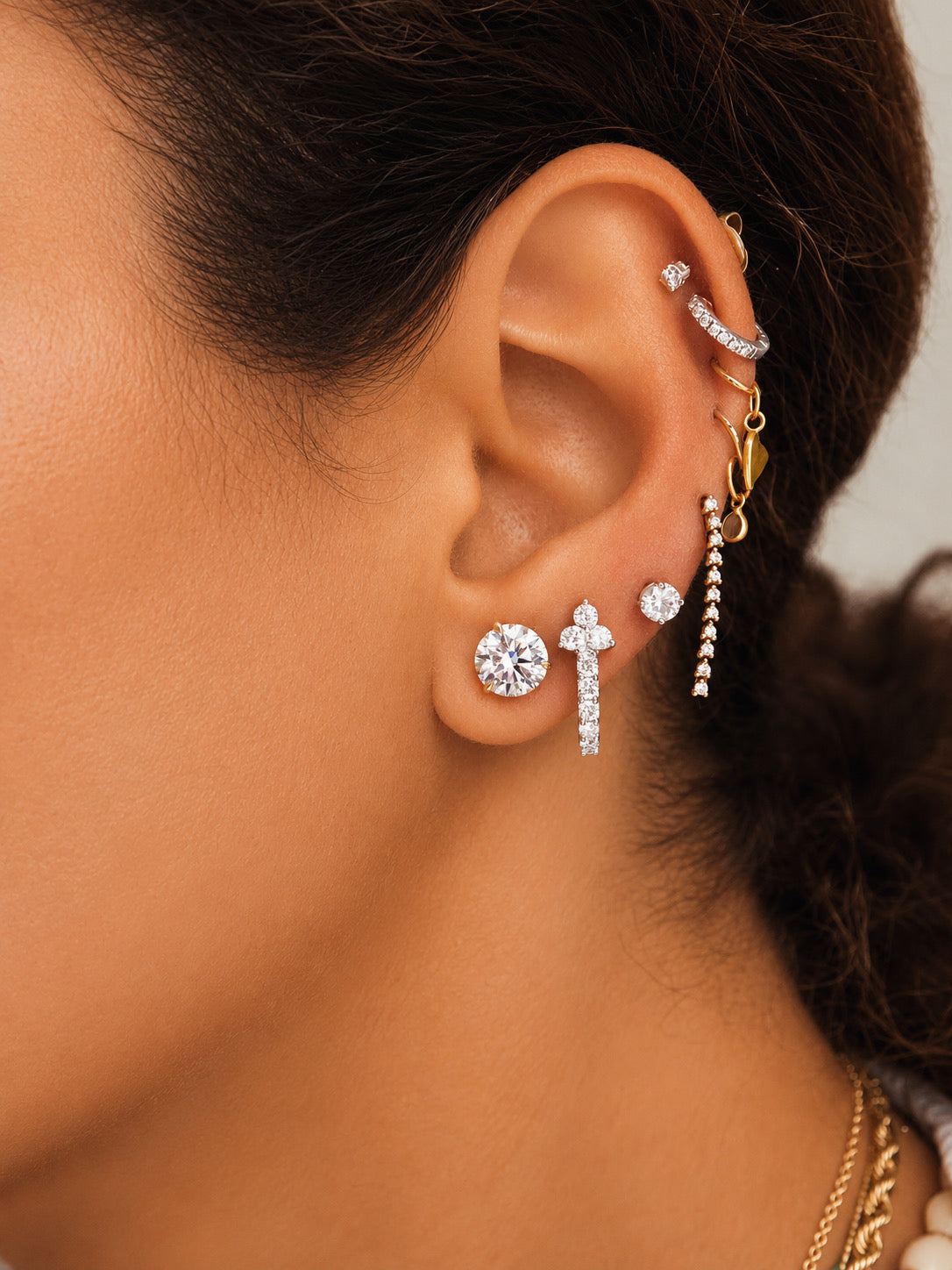IG STEAL: PETITE DIAMOND HOOPS