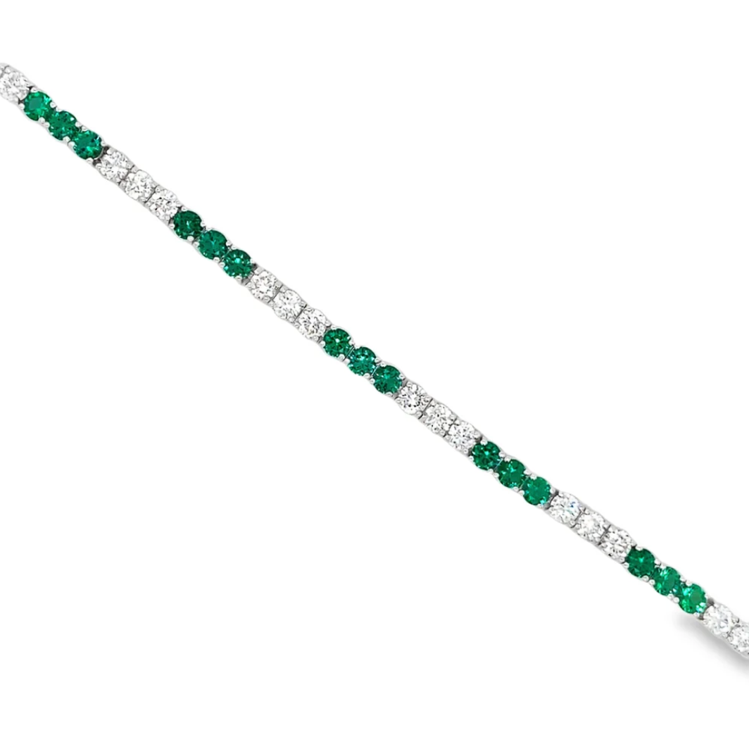 SS ESSENTIAL LG EMERALD AND DIAMOND TENNIS BRACELET