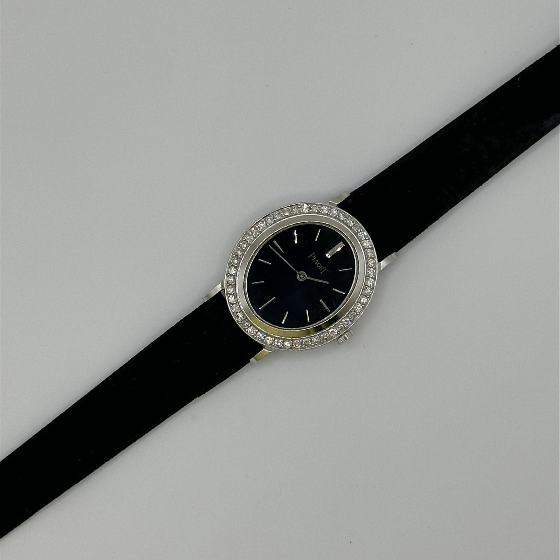 18k White Gold Piaget with Diamond Bezel